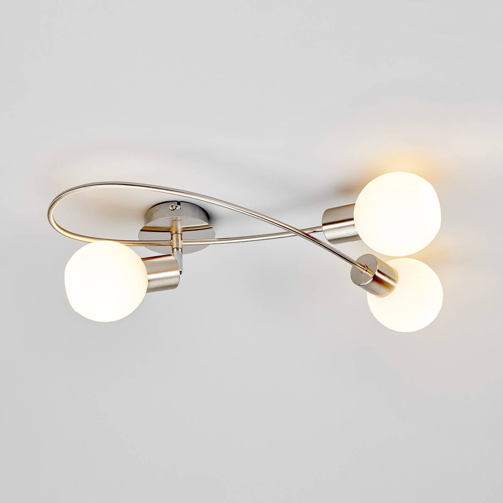 3-lamp. LED-kattovalaisin Elaina, matta nikkeli