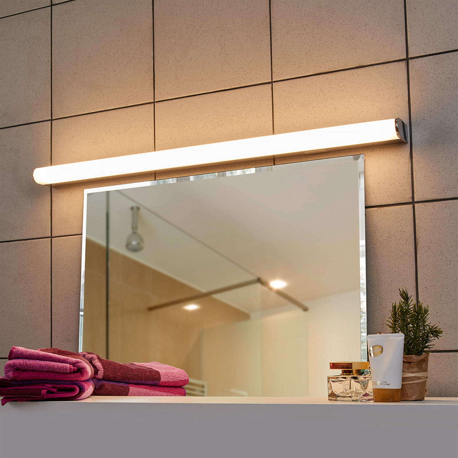 LED-seinävalaisin Jesko 3 000-6 500 K, 89 cm