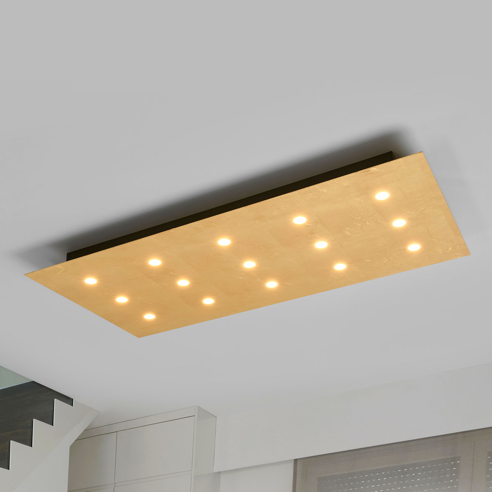 15 LED-valoa - himmeä kattovalo Yuri kulta