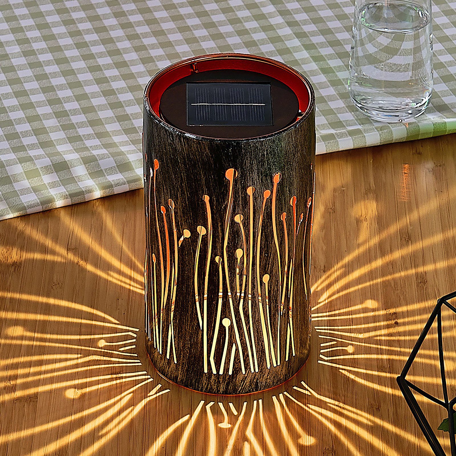Aurinkok. LED-lamppu Tamol, sylinteri, kuvio