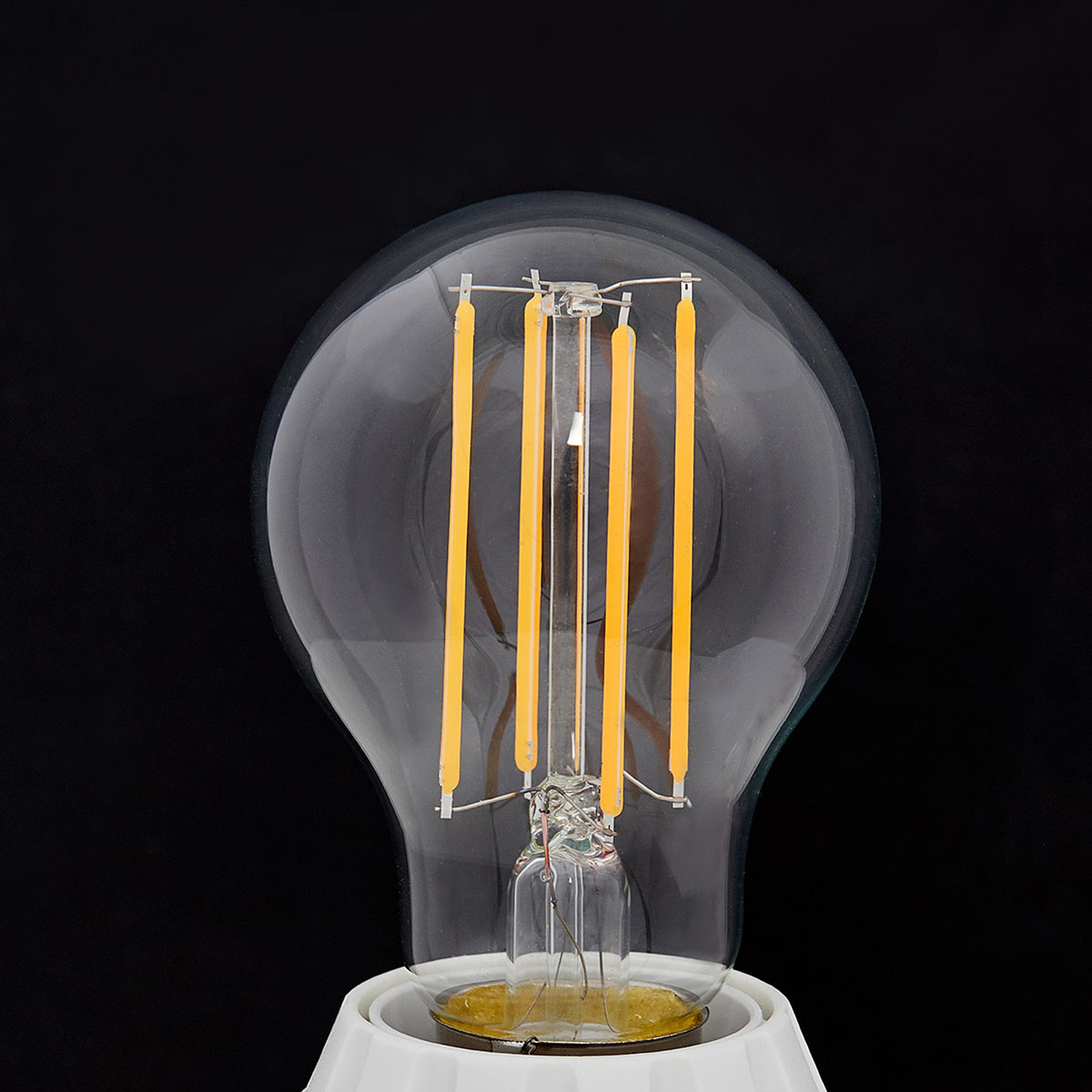 E27-LED-filamenttilamppu 7 W 806 lm 2 700 K kirkas