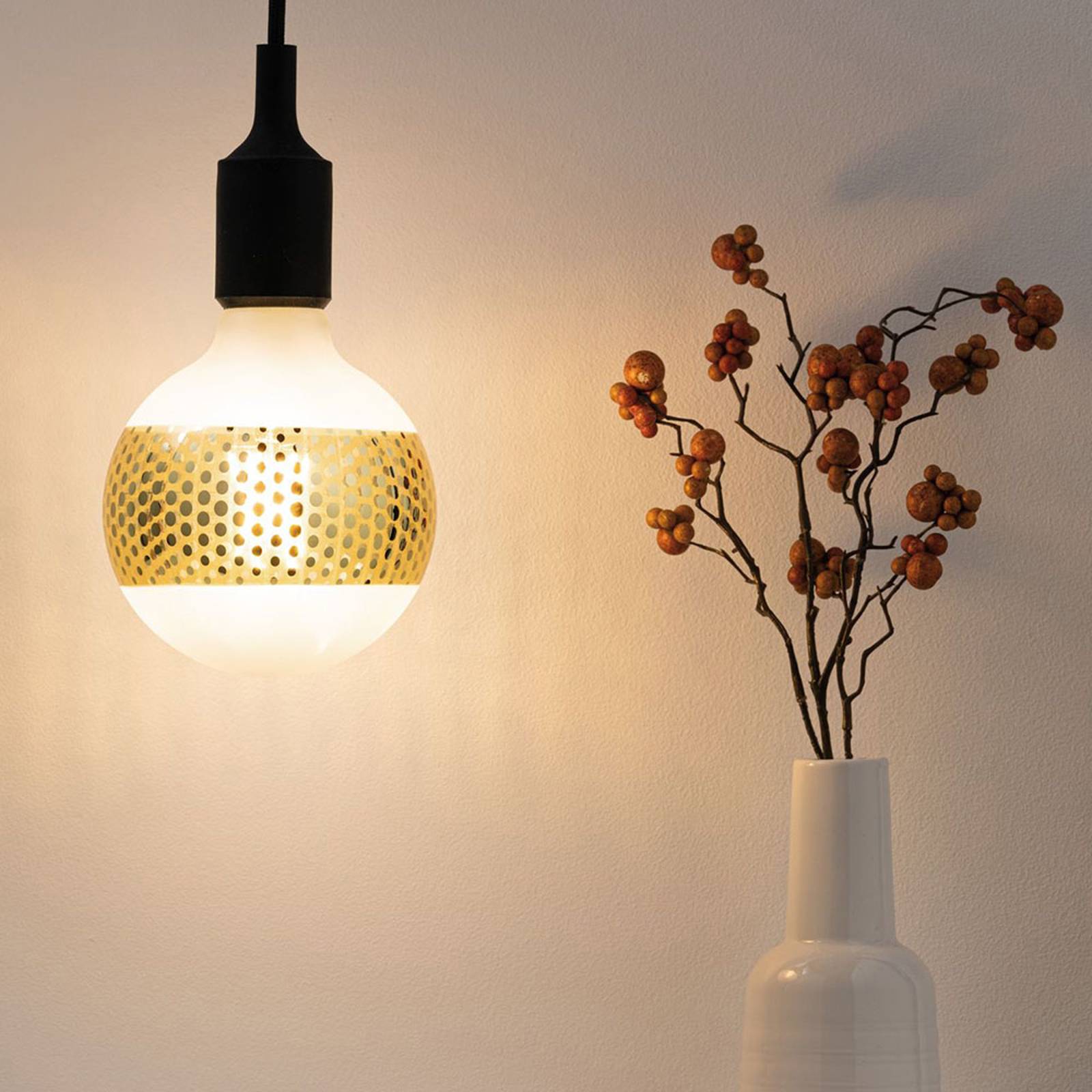Paulmann E27 LED-globe 4,5W rengaspeili, kulta