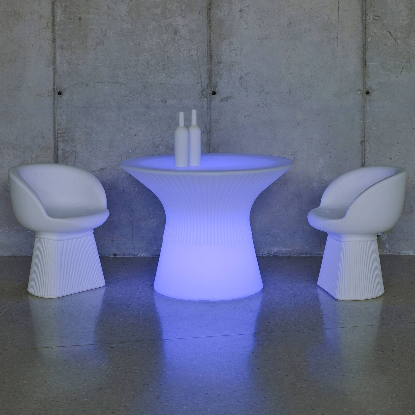 Newgarden Capri -LED-pöytä, korkeus 39 cm