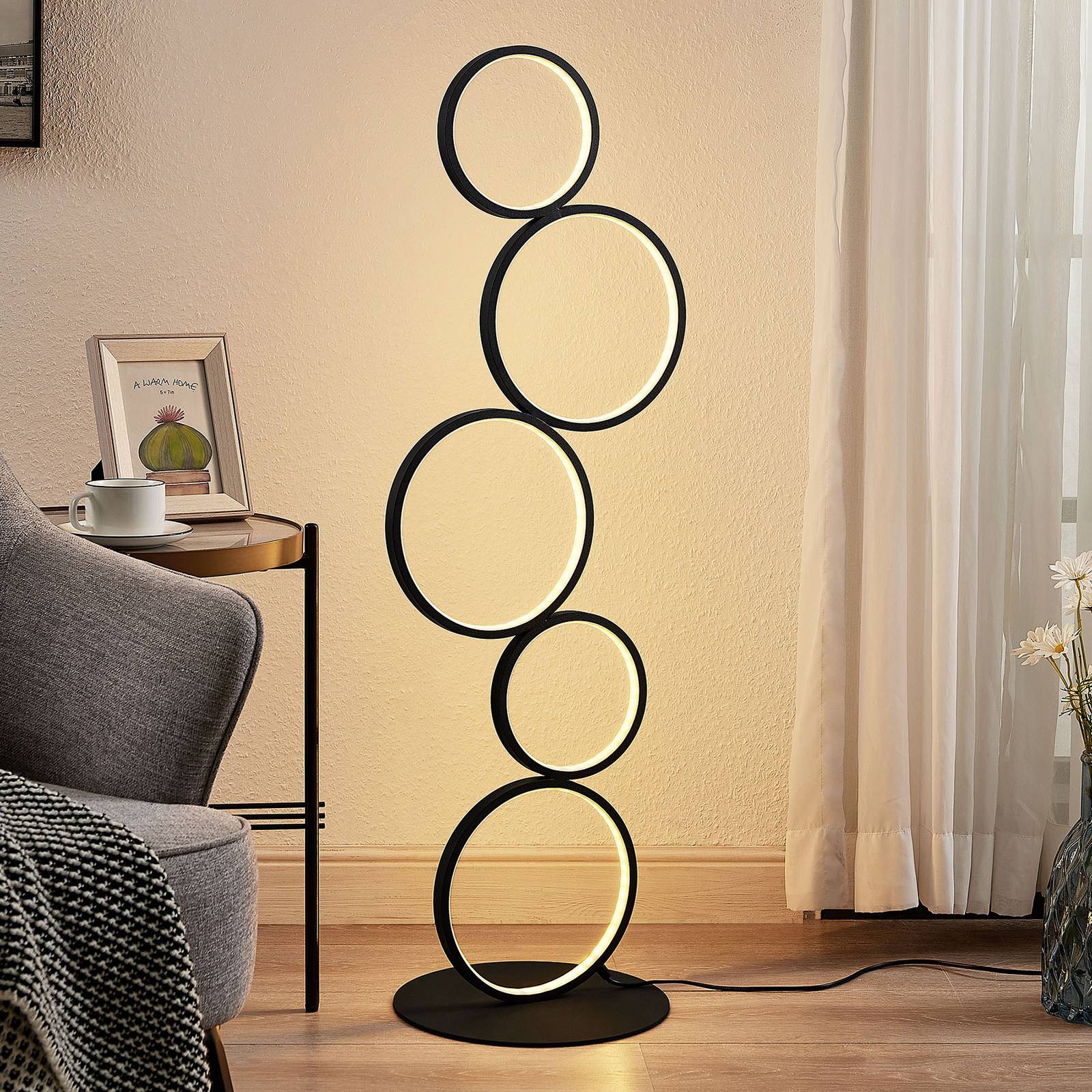 Lindby Jacek -LED-lattiavalaisin