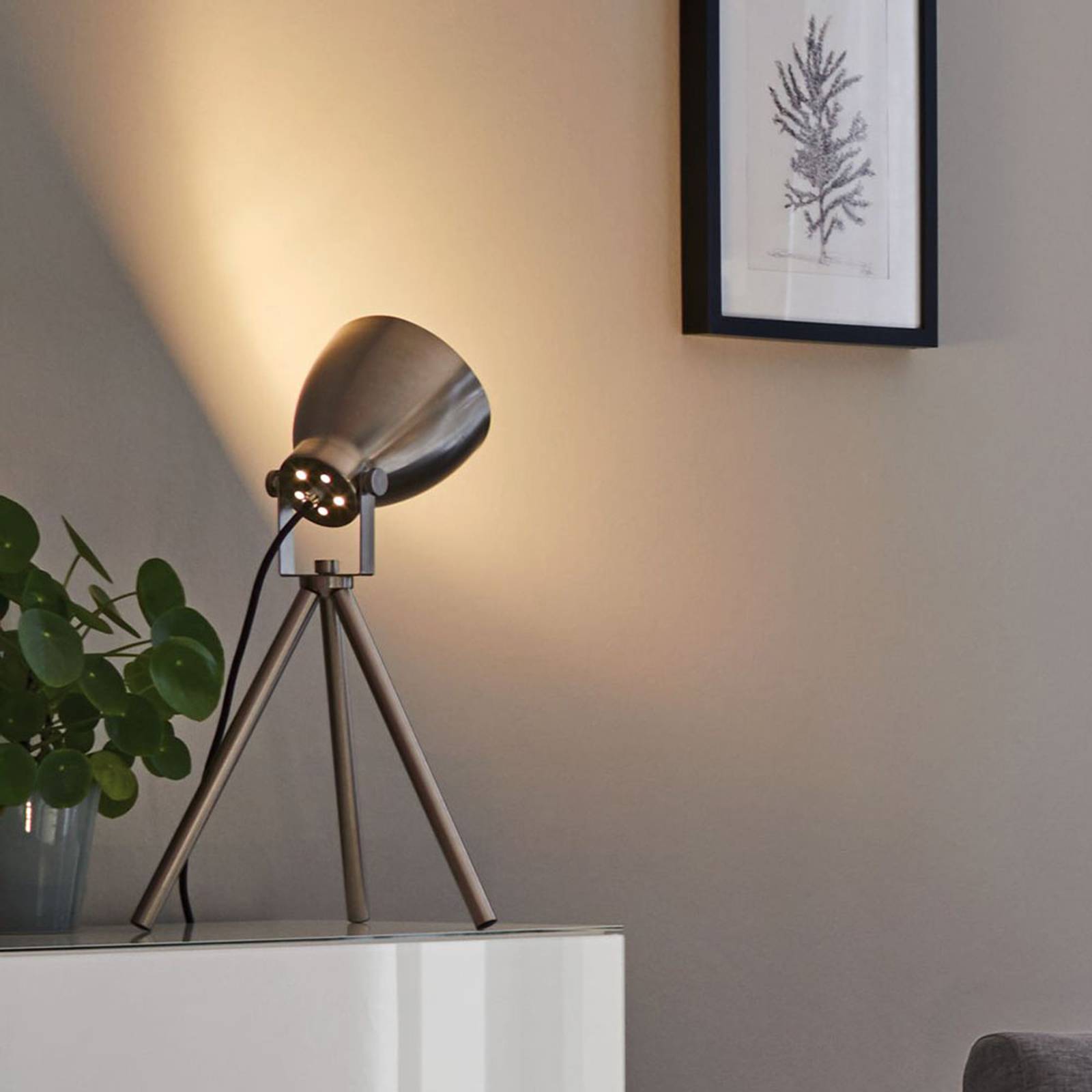 Paulmann-LED-lamppu E27 9W 2 700 K opal 3 kpl