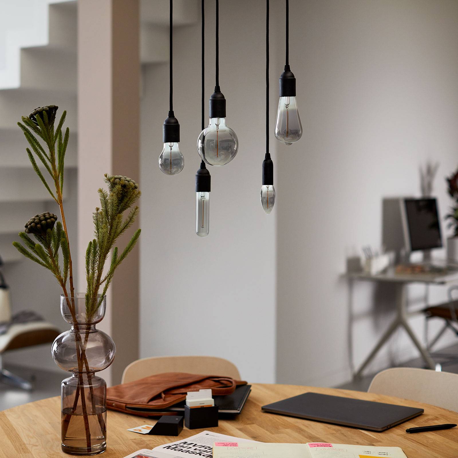 Philips Classic LED-globe-lamppu smoky E27 G93 2W