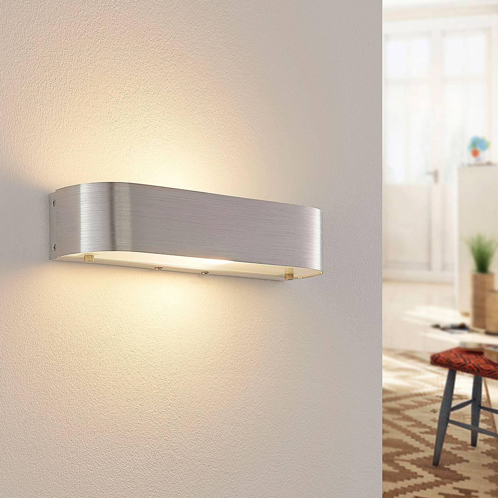 Alumiininen seinävalaisin Nika E14-LED-lampulla