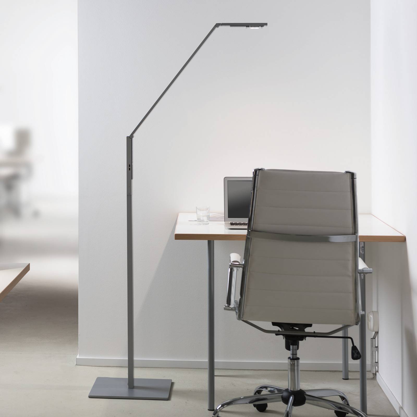 Luctra Floor Linear LED-lattiavalaisin alumiini