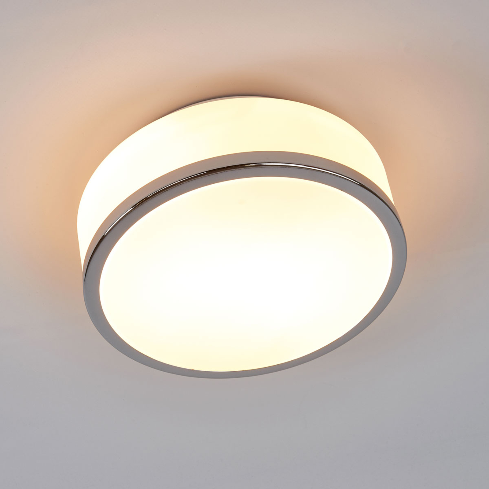 Flush IP44 -kattovalaisin, Ø 23 cm, kromia