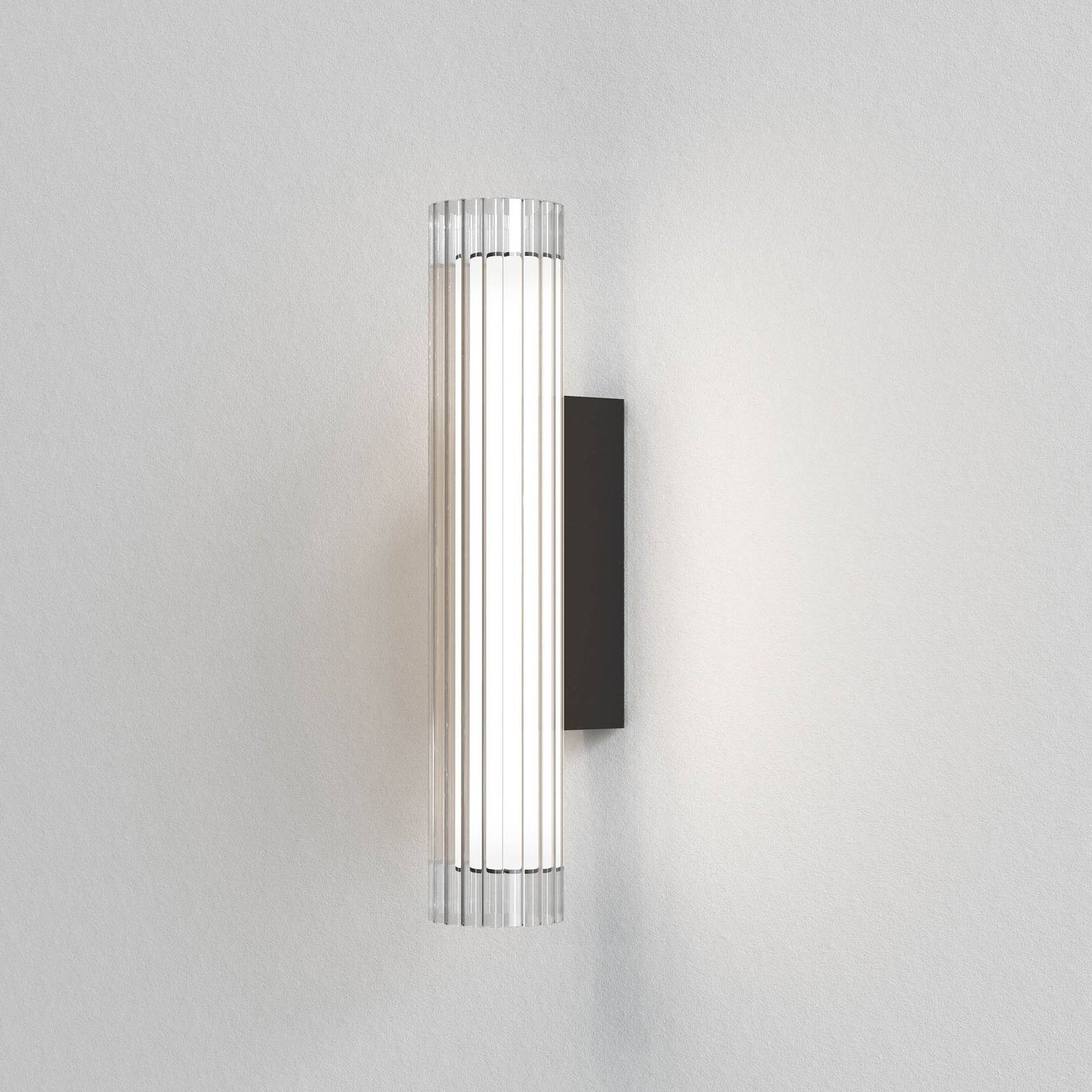 Astro io Wall -LED-seinävalaisin IP44 musta 42cm
