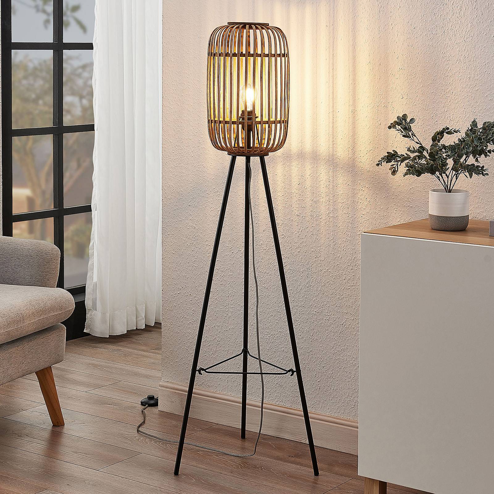 Lindby Marly - lattiavalaisin, rottinkivarjostin