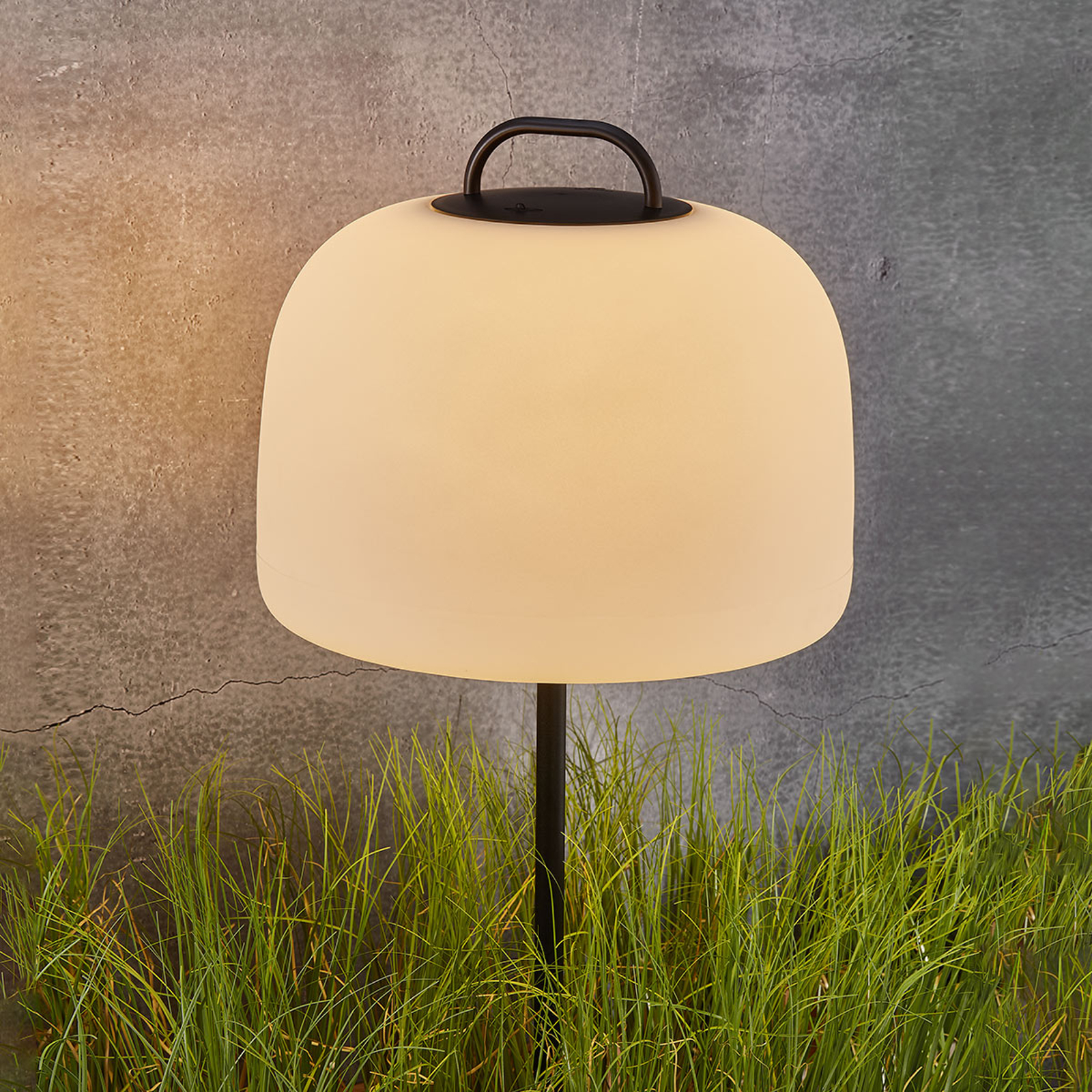 LED-maapiikkivalo Kettle, varjostimen Ø 36 cm