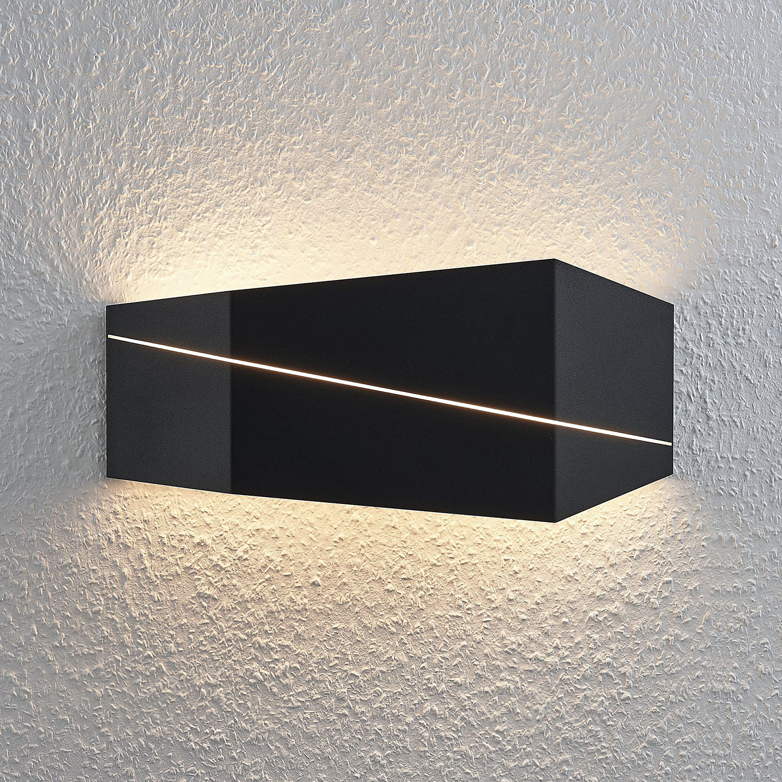 LED-seinävalaisin Nikolae, 40 cm, musta