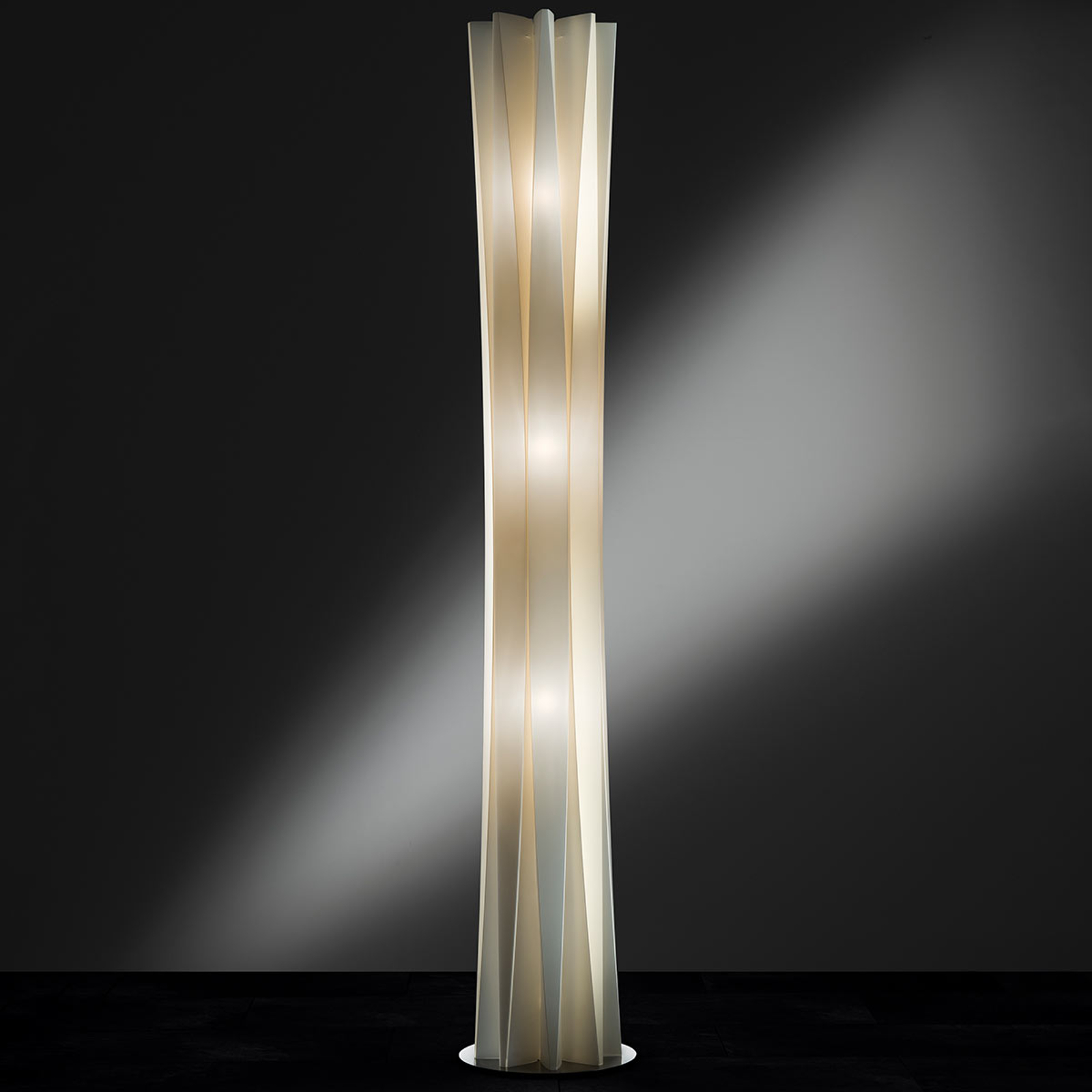 Slamp Bach lattiavalaisin korkeus 184 cm kulta