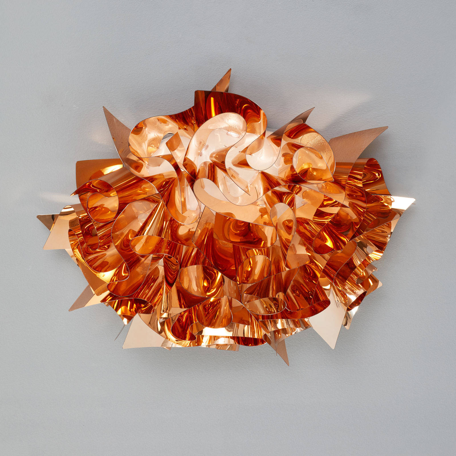 Slamp Veli -design-kattovalo, Ø 53 cm, kupari